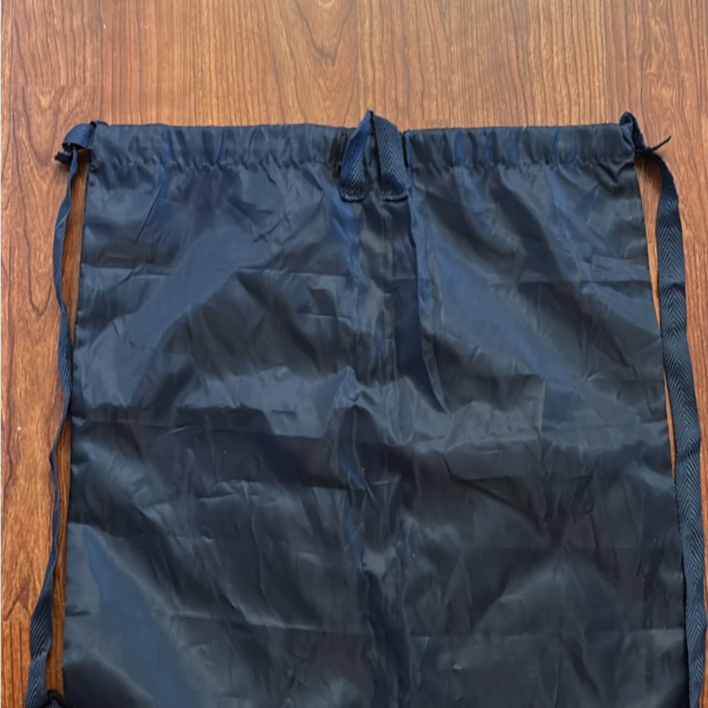 Two Skechers Drawstring Book Bags - Picture 4 of 4